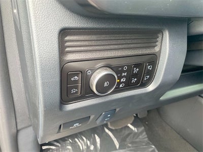 2025 Ford F-350SD Lariat