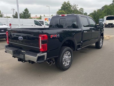 2025 Ford F-350SD Lariat