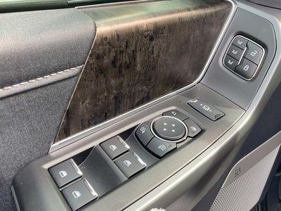 2025 Ford F-350SD Lariat