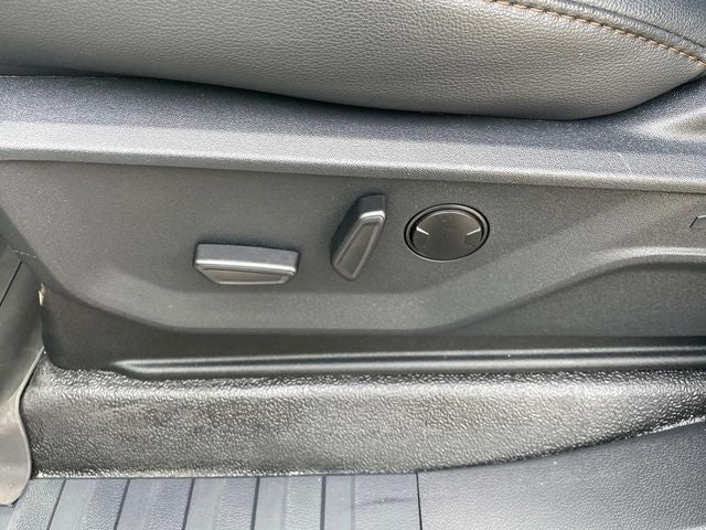 2025 Ford F-350SD Lariat