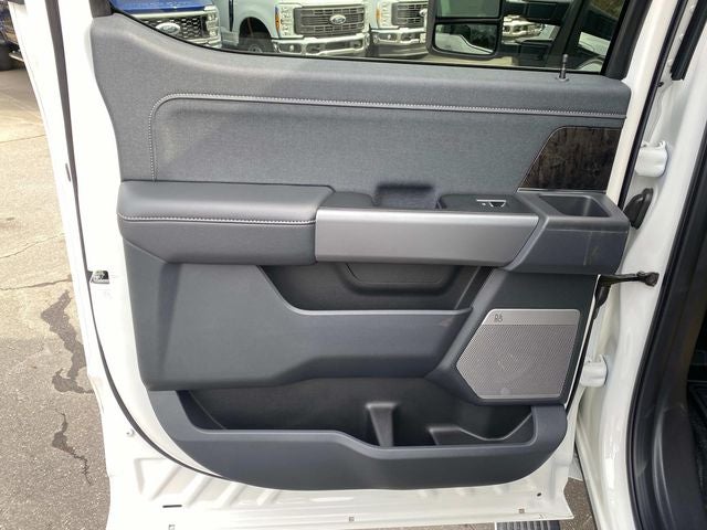 2025 Ford F-350SD Lariat