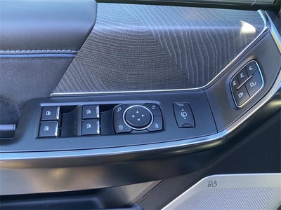 2025 Ford F-350SD Platinum DRW