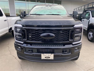 2025 Ford F-350SD Platinum DRW