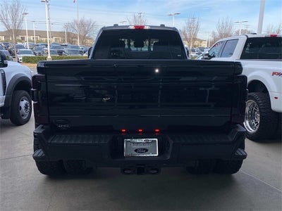 2025 Ford F-350SD Platinum DRW