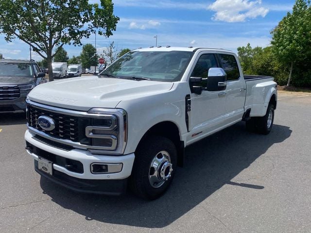 2026 Ford F-350SD Platinum DRW