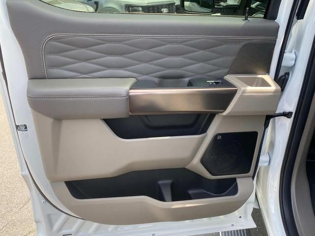 2026 Ford F-350SD Platinum DRW