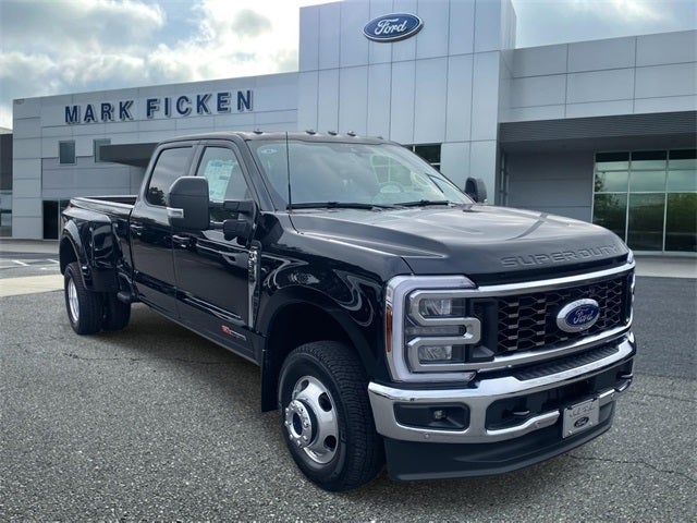 2025 Ford F-350SD Lariat DRW