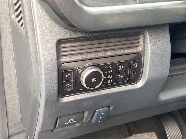 2025 Ford F-350SD Lariat DRW