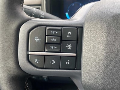 2025 Ford F-350SD Lariat DRW