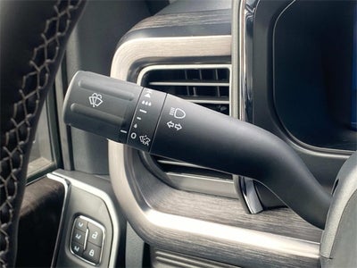 2025 Ford F-350SD Lariat DRW