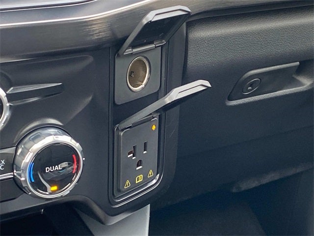 2025 Ford F-350SD Lariat DRW