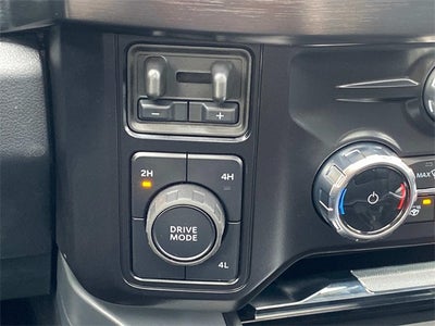 2025 Ford F-350SD Lariat DRW