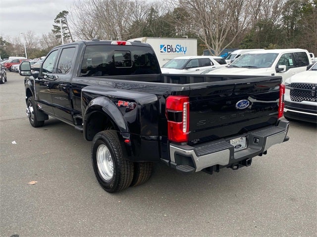 2025 Ford F-350SD Lariat DRW