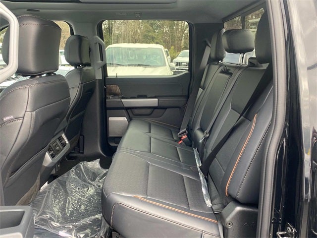 2025 Ford F-350SD Lariat DRW