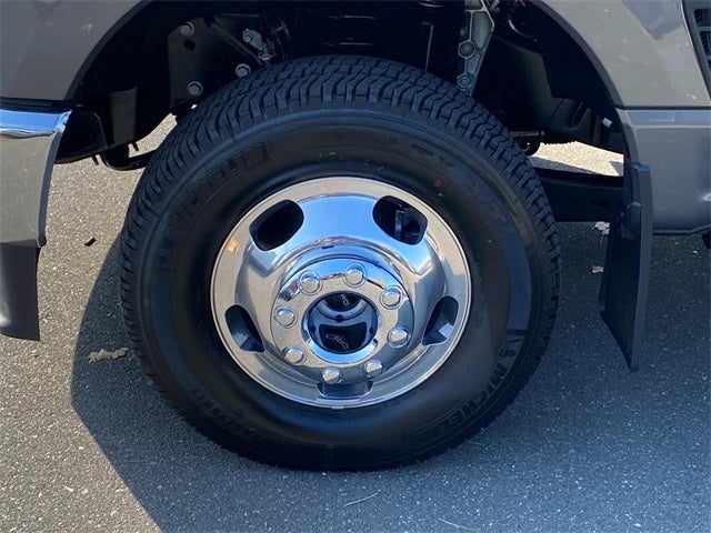 2025 Ford F-350SD Lariat DRW