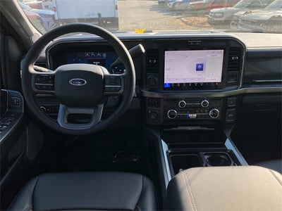 2025 Ford F-350SD Lariat DRW