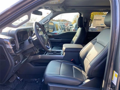 2025 Ford F-350SD Lariat DRW