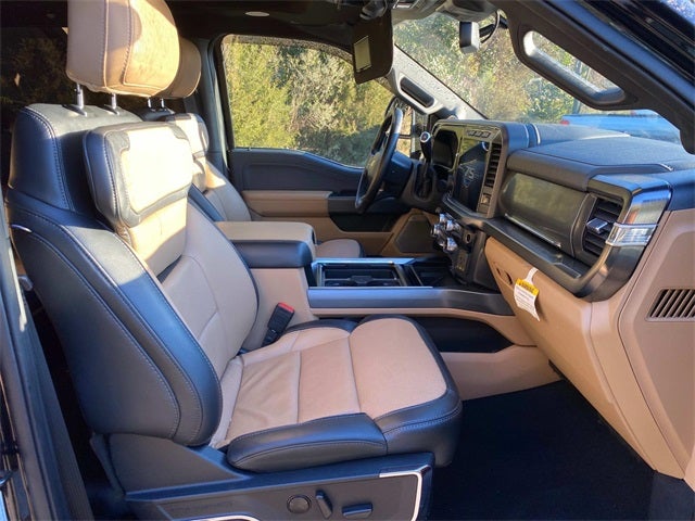 2023 Ford F-350SD Lariat