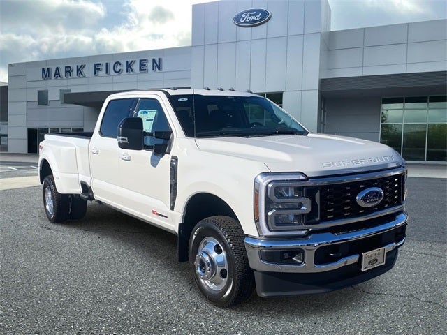 2026 Ford F-350SD Lariat DRW