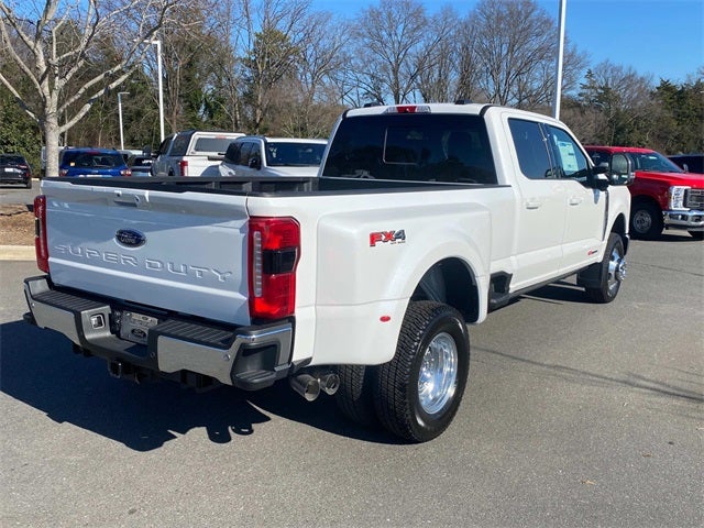 2026 Ford F-350SD Lariat DRW