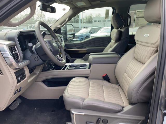 2026 Ford F-450SD Platinum DRW