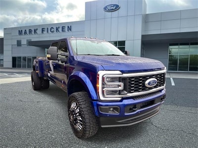 2026 Ford F-450SD Platinum Custom