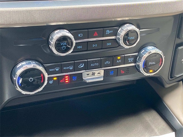 2025 Ford F-450SD Platinum