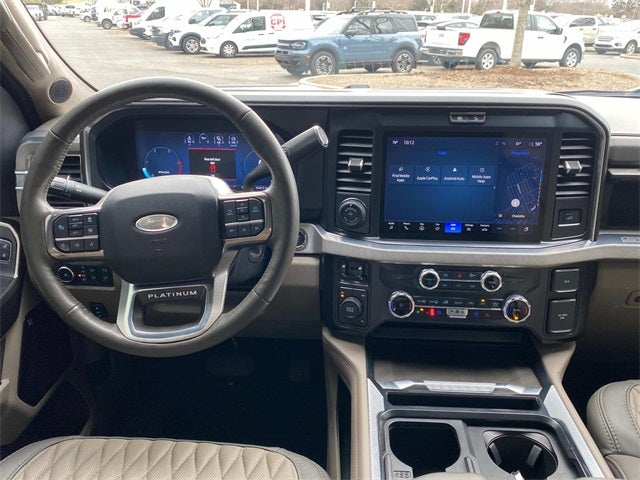 2025 Ford F-450SD Platinum