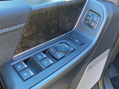 2026 Ford F-450SD Lariat DRW