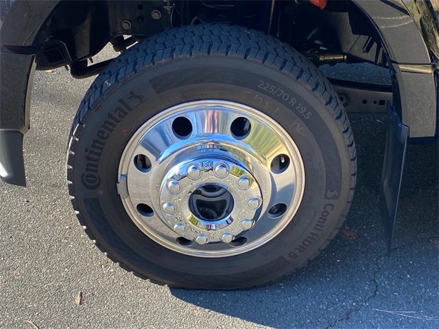 2026 Ford F-450SD Lariat DRW