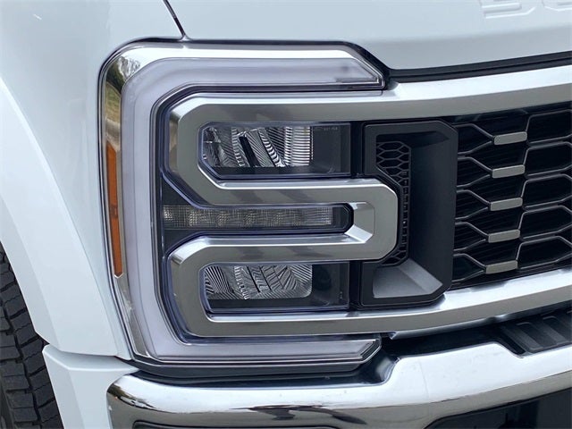 2026 Ford F-450SD Lariat DRW