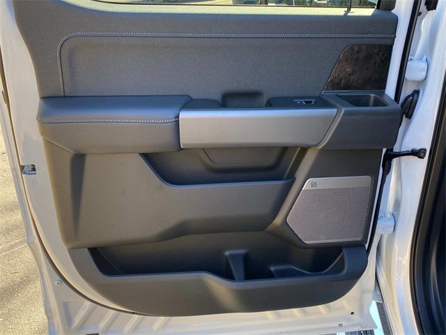 2026 Ford F-450SD Lariat DRW