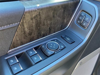 2026 Ford F-450SD Lariat DRW