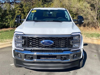 2026 Ford F-450SD Lariat DRW