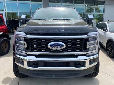 2026 Ford F-450SD Lariat Custom DRW