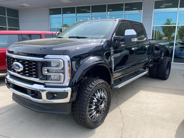 2026 Ford F-450SD Lariat Custom DRW