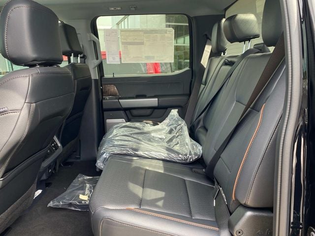 2026 Ford F-450SD Lariat Custom DRW