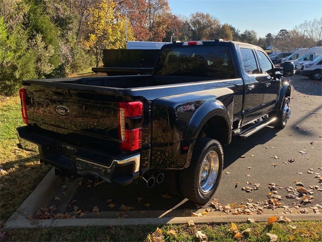 2025 Ford F-450SD Lariat DRW