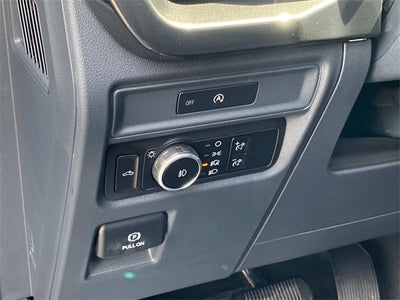 2025 Ford F-150 STX Custom