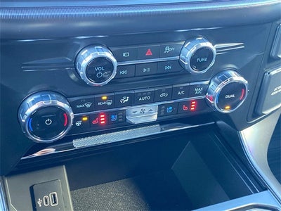 2025 Ford F-150 Lariat Custom