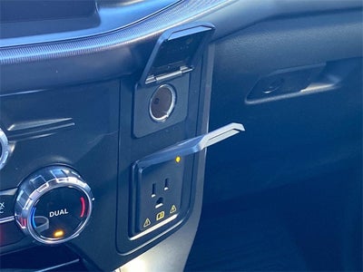 2025 Ford F-150 Lariat Custom