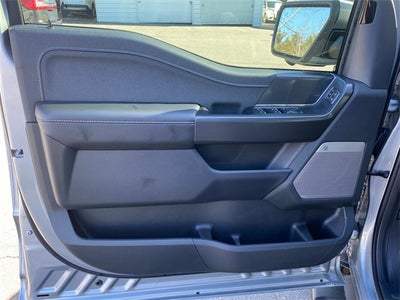 2025 Ford F-150 Lariat Custom