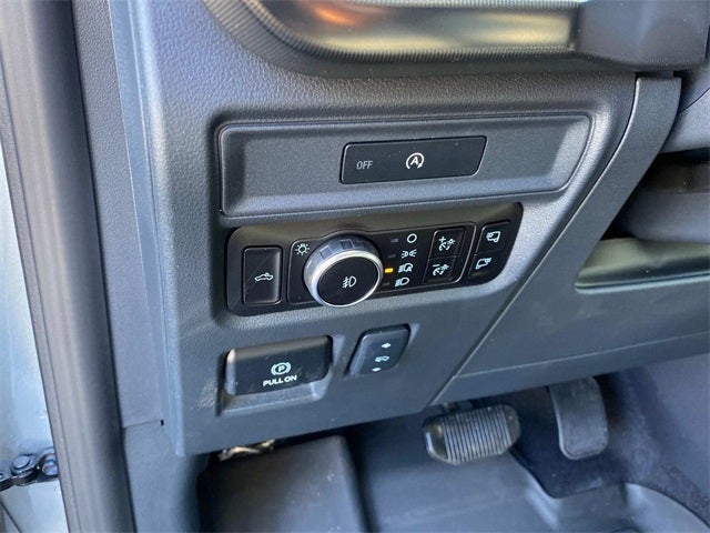 2025 Ford F-150 Lariat Custom