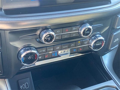 2025 Ford F-150 Lariat Custom