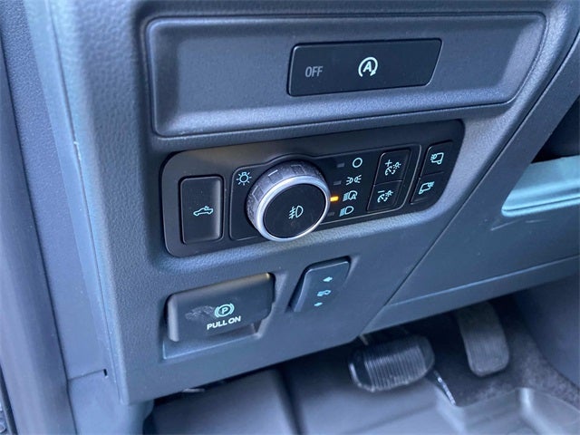 2025 Ford F-150 Lariat Custom