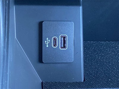 2025 Ford F-150 Lariat Custom