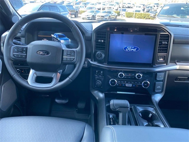 2025 Ford F-150 Lariat Custom