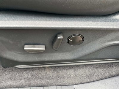 2025 Ford F-150 Lariat Custom