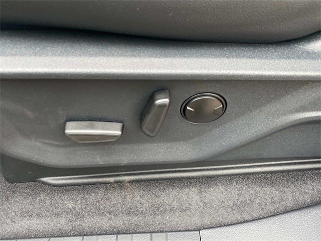 2025 Ford F-150 Lariat Custom