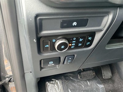 2025 Ford F-150 Lariat Custom